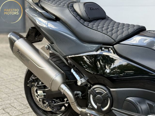 yamaha - tmax-tech-max-560