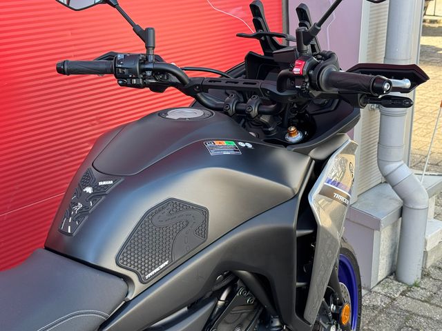 yamaha - tracer-7