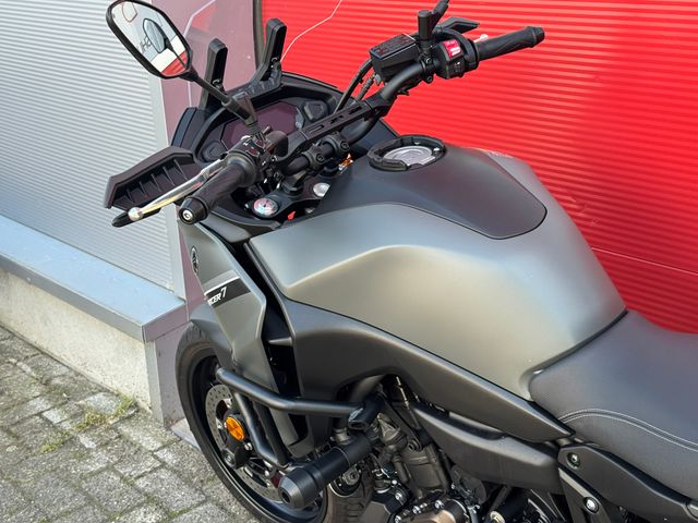 yamaha - tracer-7