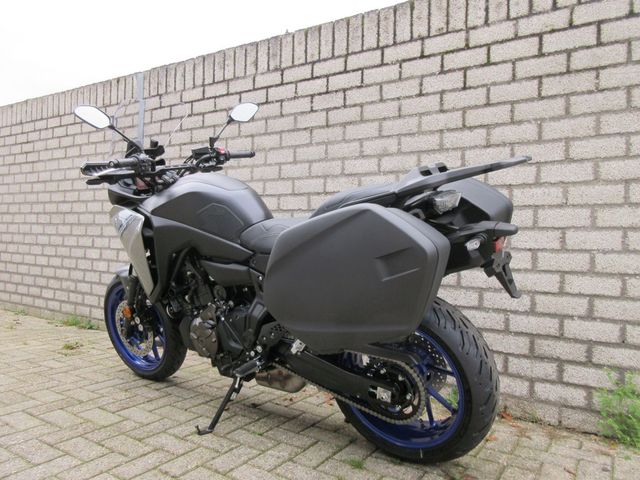 yamaha - tracer-7-gt