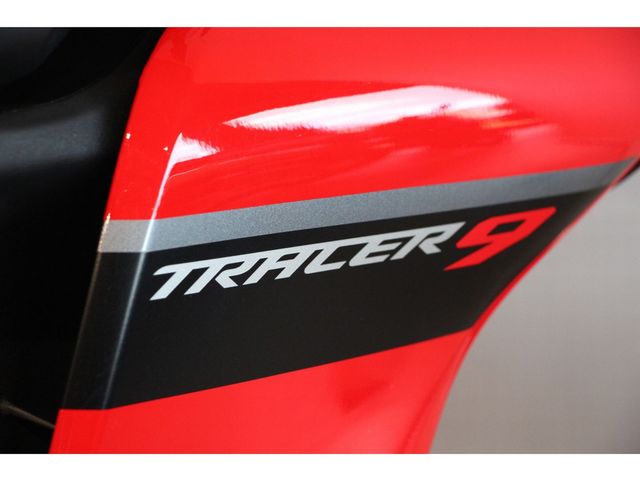 yamaha - tracer-9