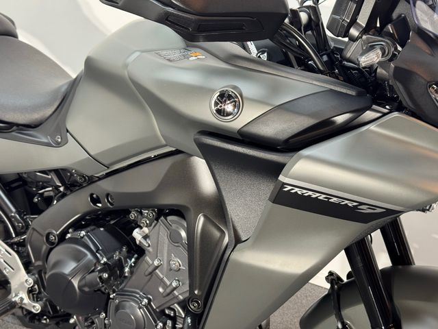 yamaha - tracer-9