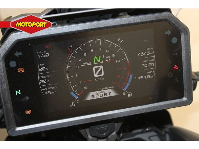 yamaha - tracer-9-gt--