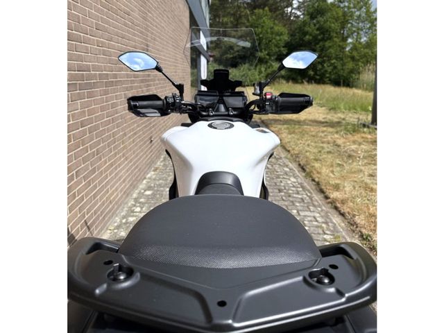 yamaha - tracer-9-gt