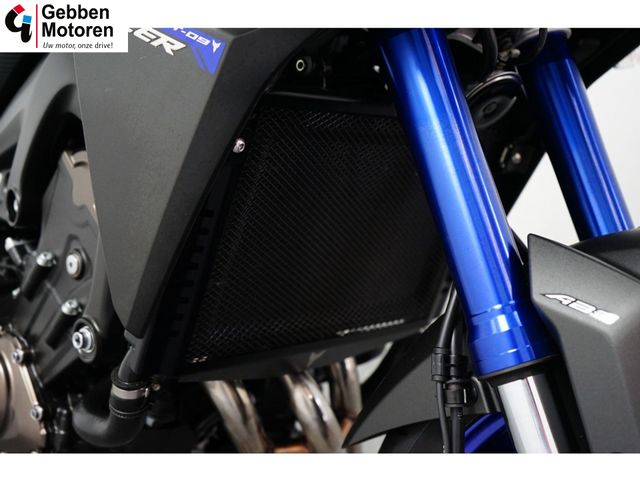 yamaha - tracer-900