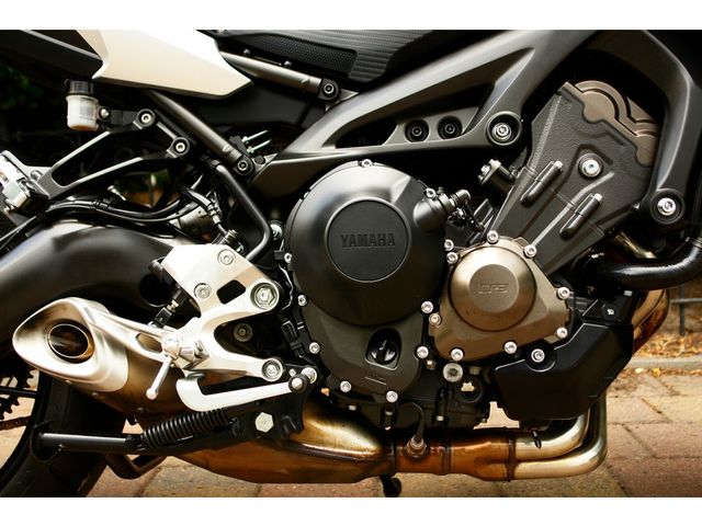 yamaha - tracer-900-abs