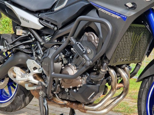 yamaha - tracer-900-abs