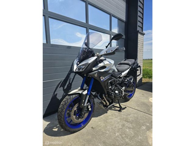 yamaha - tracer-900-abs