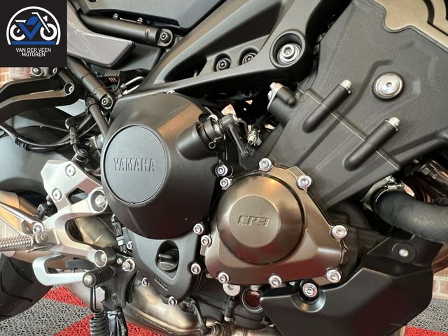 yamaha - tracer-900-abs