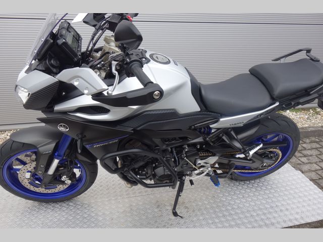 yamaha - tracer-900-abs
