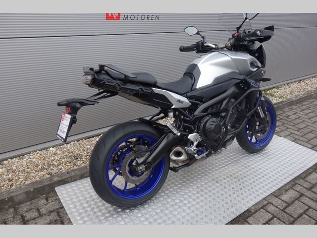 yamaha - tracer-900-abs