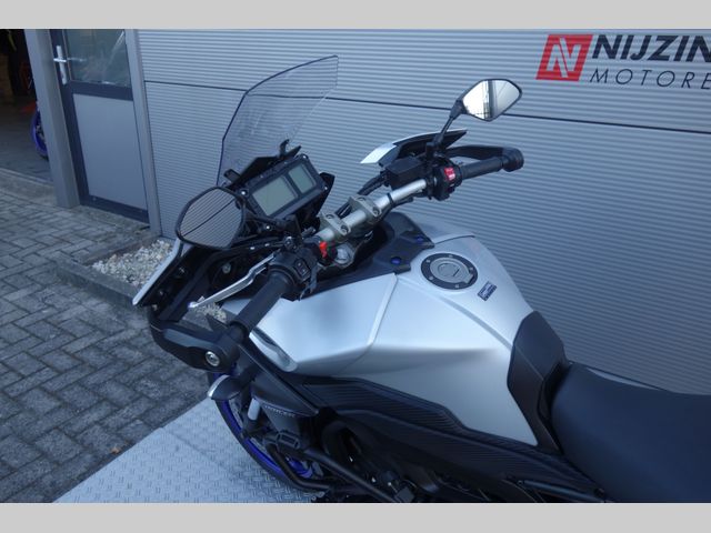 yamaha - tracer-900-abs