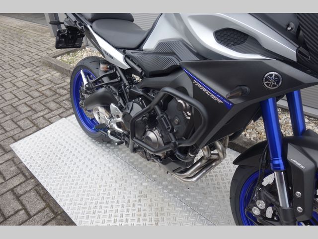 yamaha - tracer-900-abs