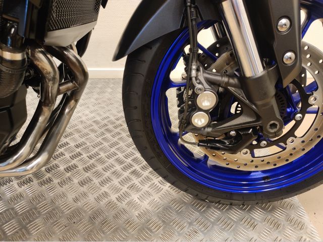 yamaha - tracer-900-abs