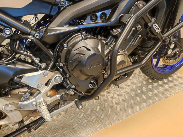 yamaha - tracer-900-abs