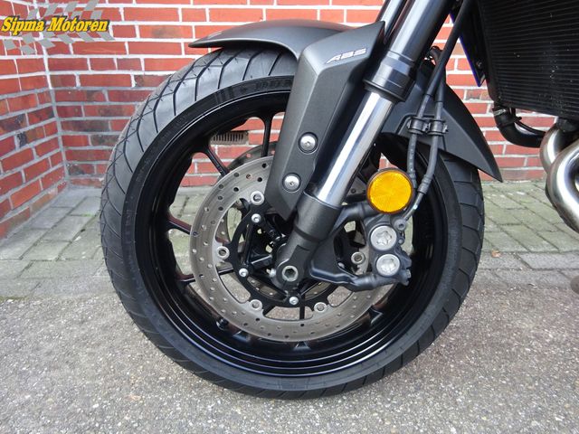 yamaha - tracer-900-abs