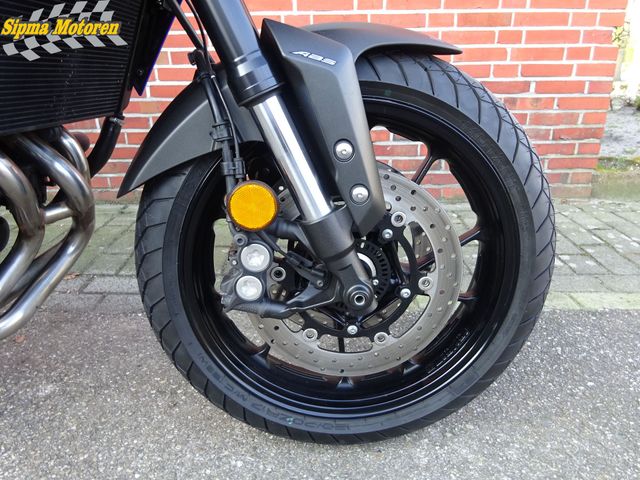 yamaha - tracer-900-abs