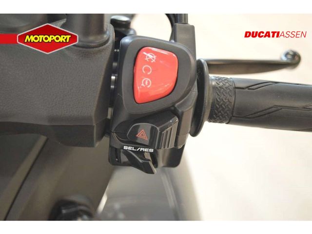 yamaha - tricity-300