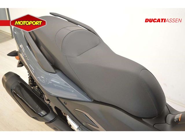 yamaha - tricity-300