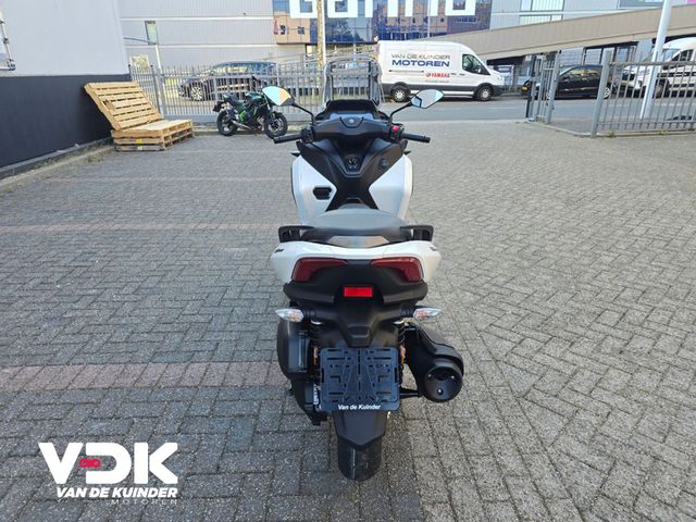 yamaha - tricity-300