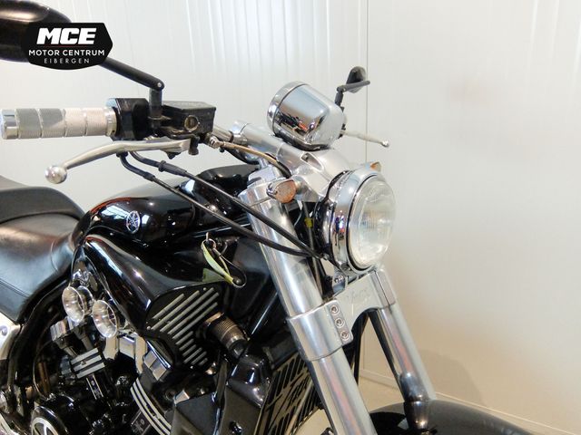 yamaha - vmax