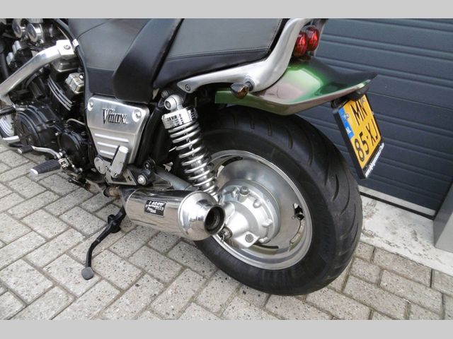 yamaha - vmx-1200-v-max