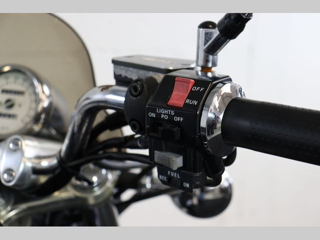 yamaha - vmx-1200-v-max