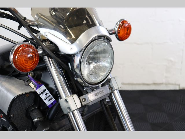 yamaha - vmx-1200-v-max
