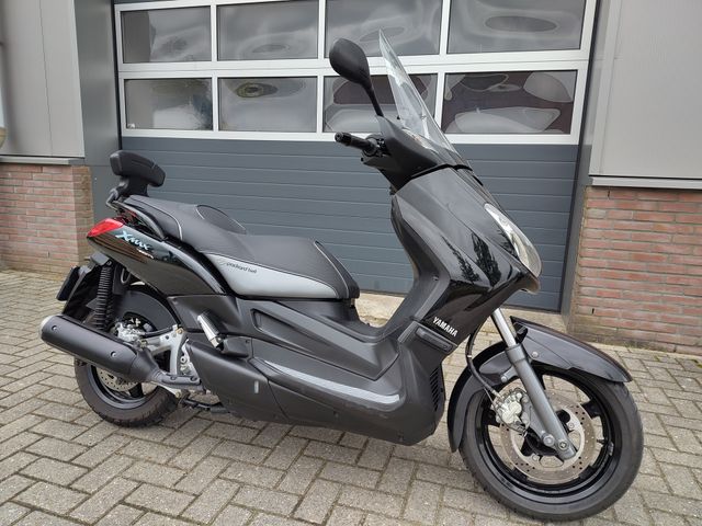 yamaha - x-max-250