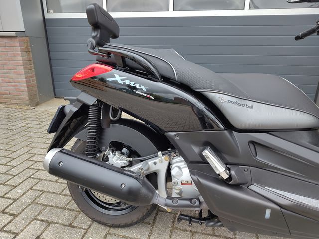 yamaha - x-max-250