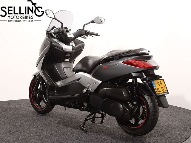 yamaha - x-max-250