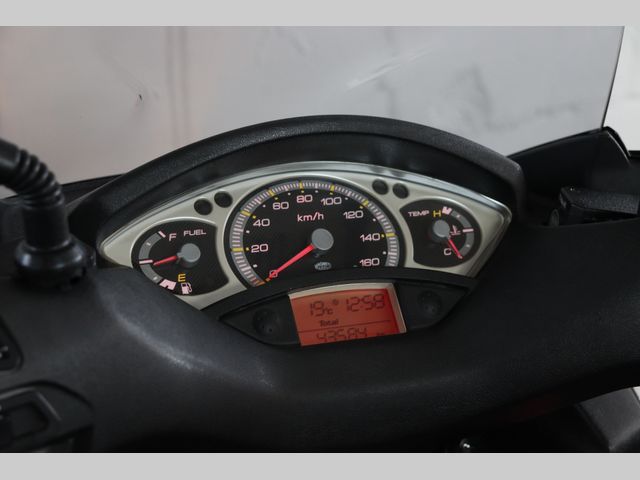yamaha - x-max-250