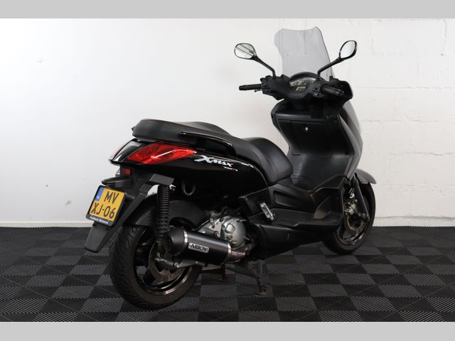 yamaha - x-max-250