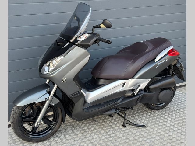 yamaha - x-max-250