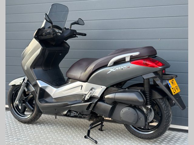 yamaha - x-max-250