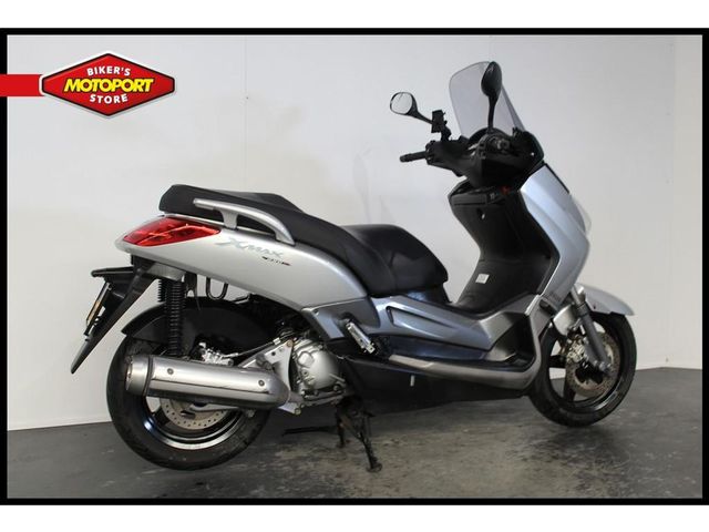 yamaha - x-max-250
