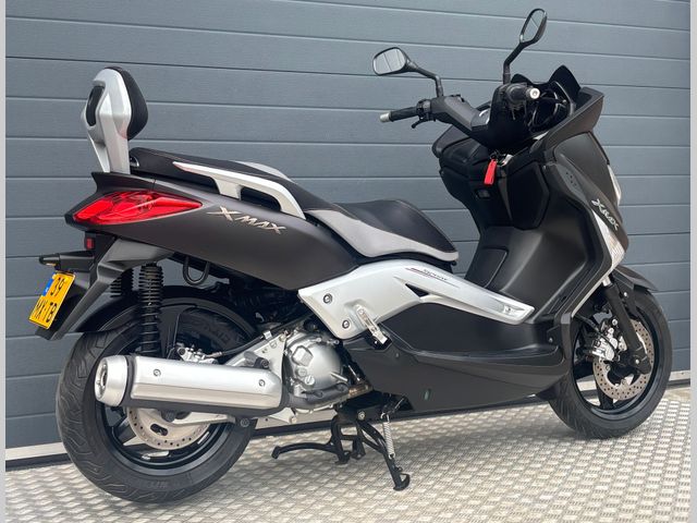 yamaha - x-max-250