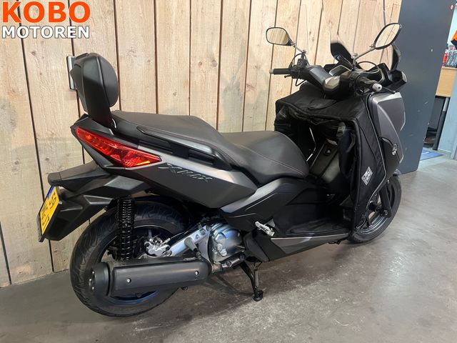 yamaha - x-max-250-abs