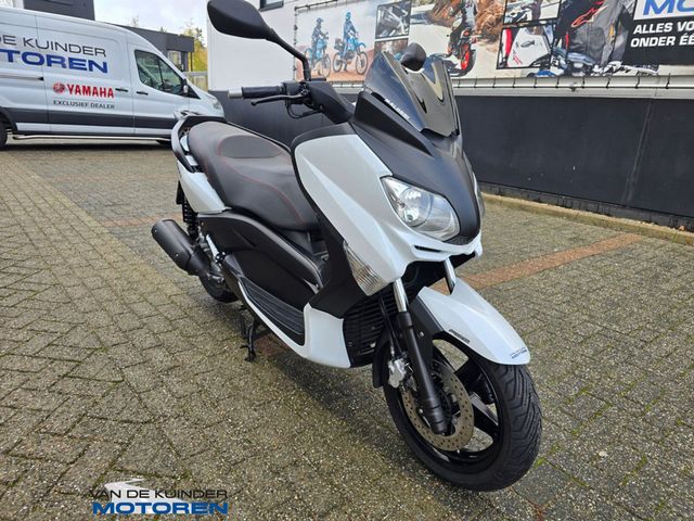 yamaha - x-max-250-abs