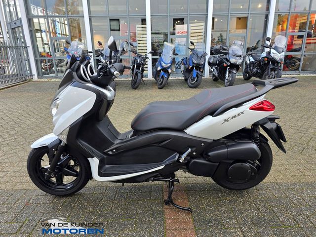 yamaha - x-max-250-abs