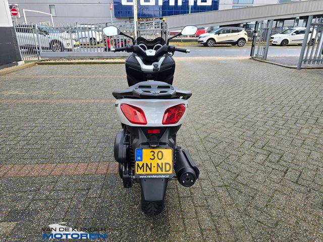 yamaha - x-max-250-abs