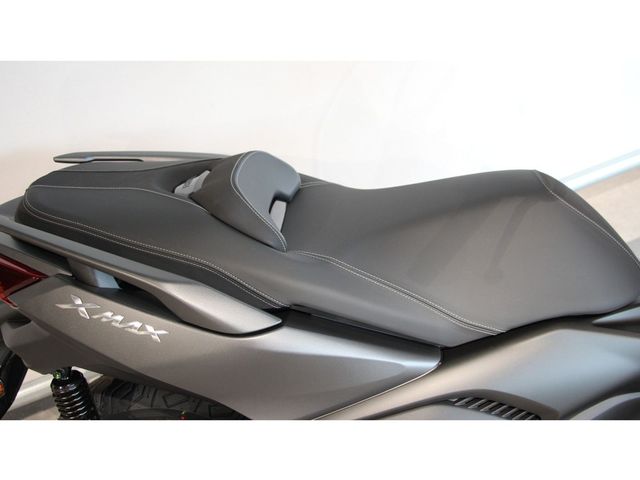 yamaha - x-max-300