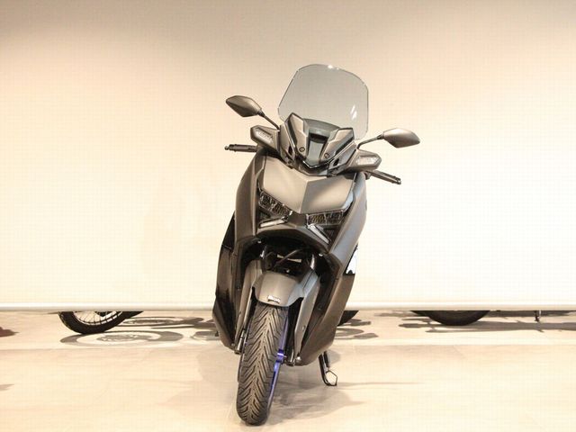 yamaha - x-max-300