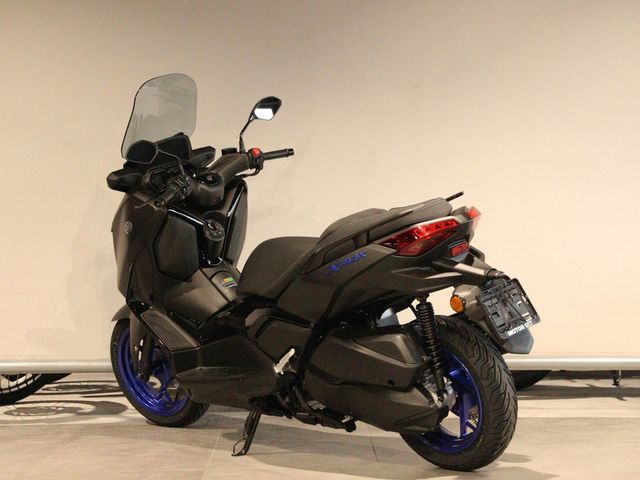 yamaha - x-max-300