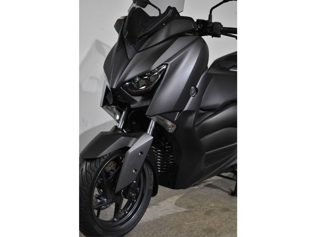 yamaha - x-max-300