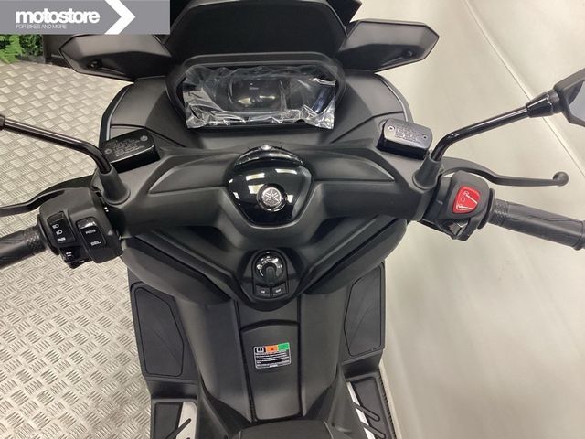 yamaha - x-max-300-abs