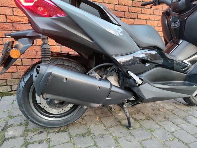 yamaha - x-max-300-abs