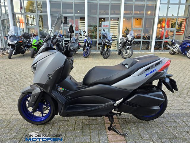 yamaha - x-max-300-abs