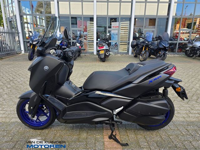 yamaha - x-max-300-abs