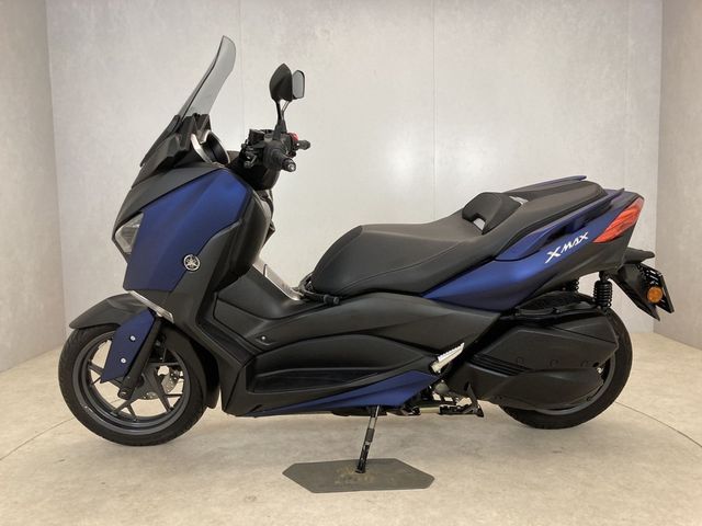 yamaha - x-max-300-abs